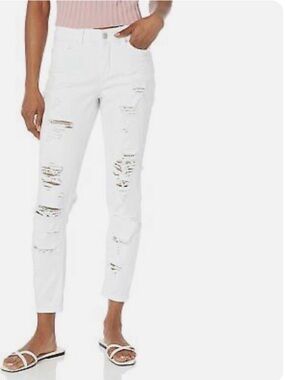 Dollhouse White High Rise Distressed Skinny Jeans Size 12 NWT